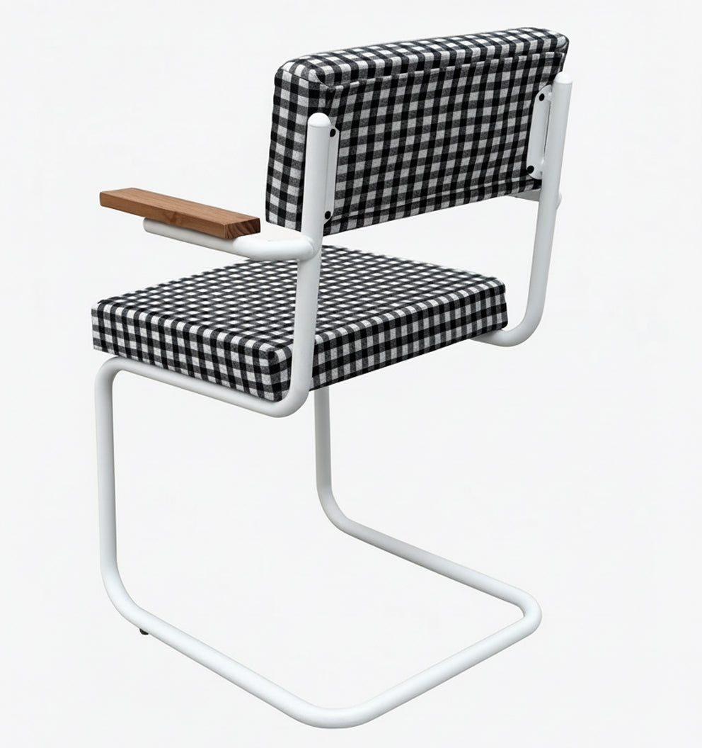 Silla blanca vichy colores