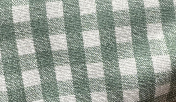 Taburete Vichy con brazos negro